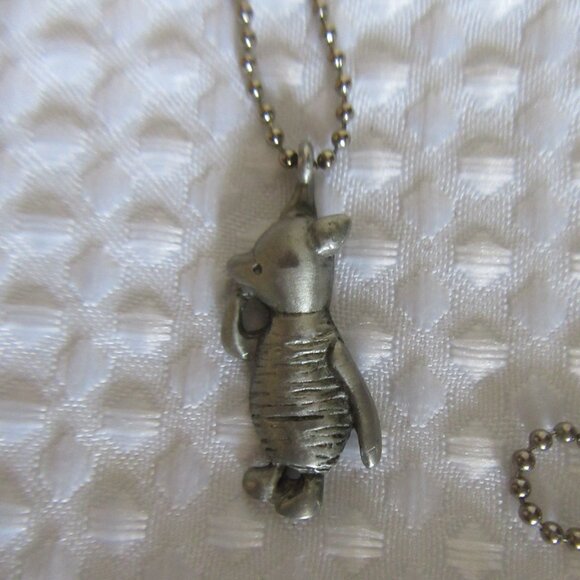 Pewter Winnie the pooh Piglet Necklace Pendant on a Sink Chain - Picture 3 of 9